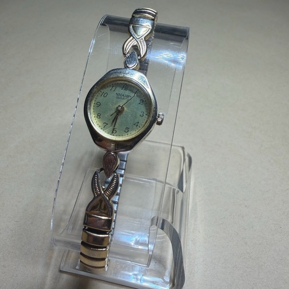 Sharp Accessories - Vintage Sharp Gold Women's Watch